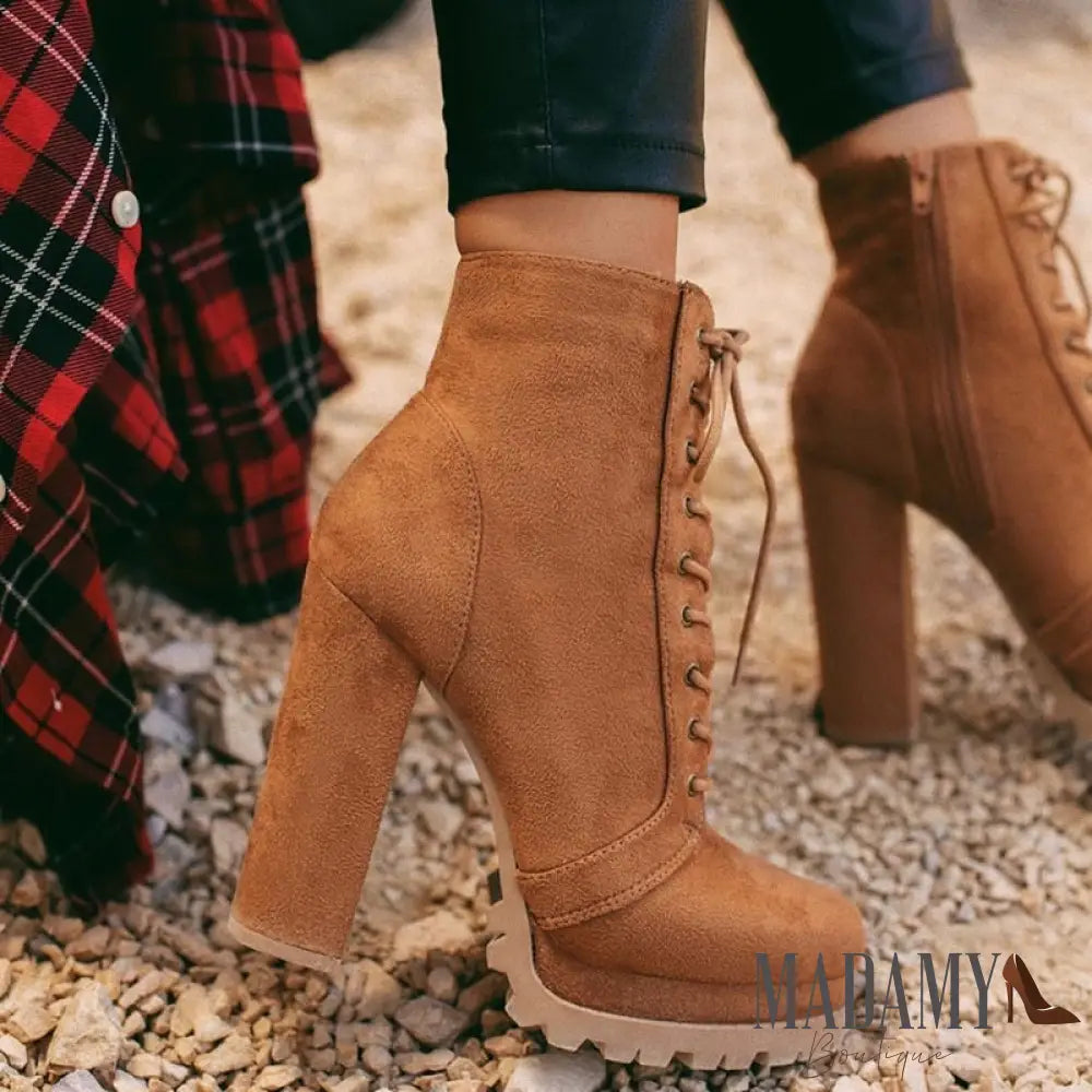 Bota Madamy Bomber