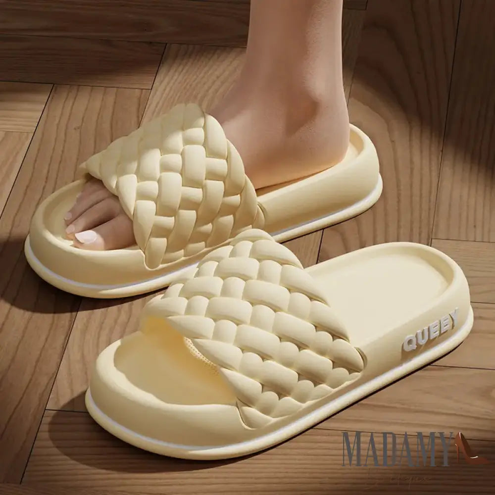 Summer Women Thick Slippers Sole Beach Slides Bathroom Anti-Slip Soft Sandals Fashion Ladies Cloud