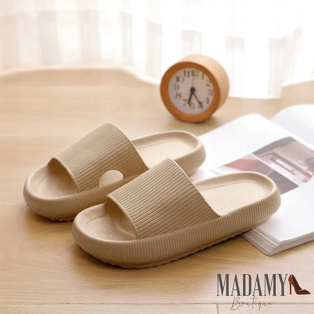 Chinelo Madamy Nuvem Confort Nude / 33-34