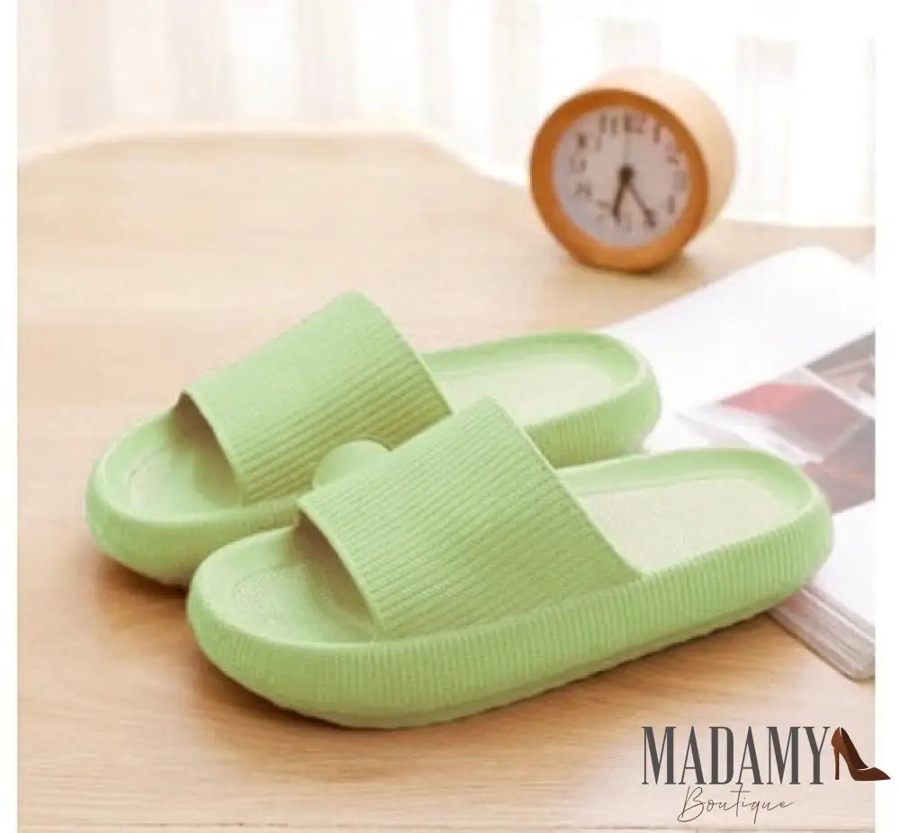 Chinelo Madamy Nuvem Confort Verde Claro / 33-34