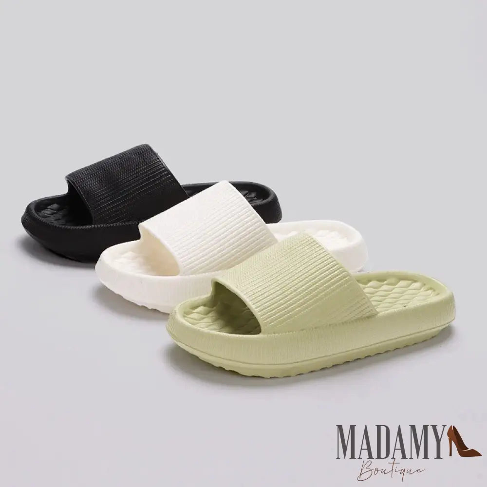 Thick Bottom Cloud Slippers Women Summer 2024 Lightweight Soft Sole Platform Sandals Woman Casual