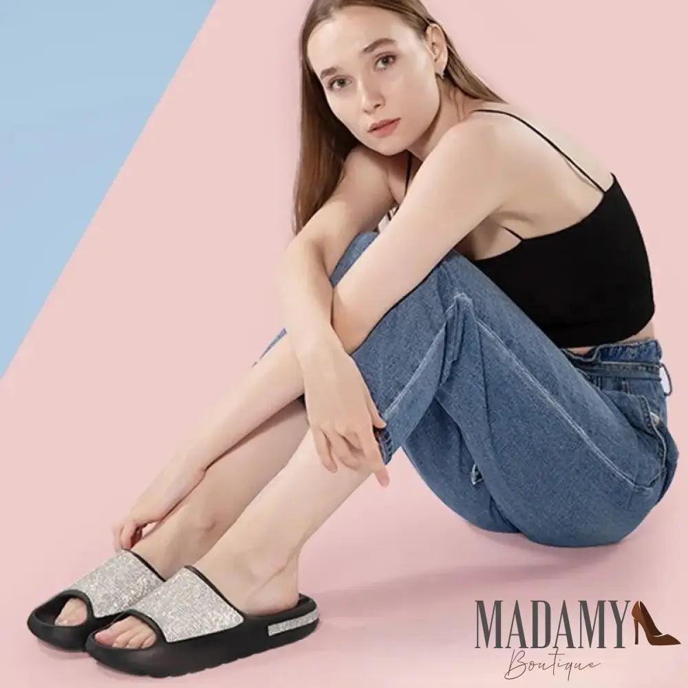 Chinelo Madamy Strass