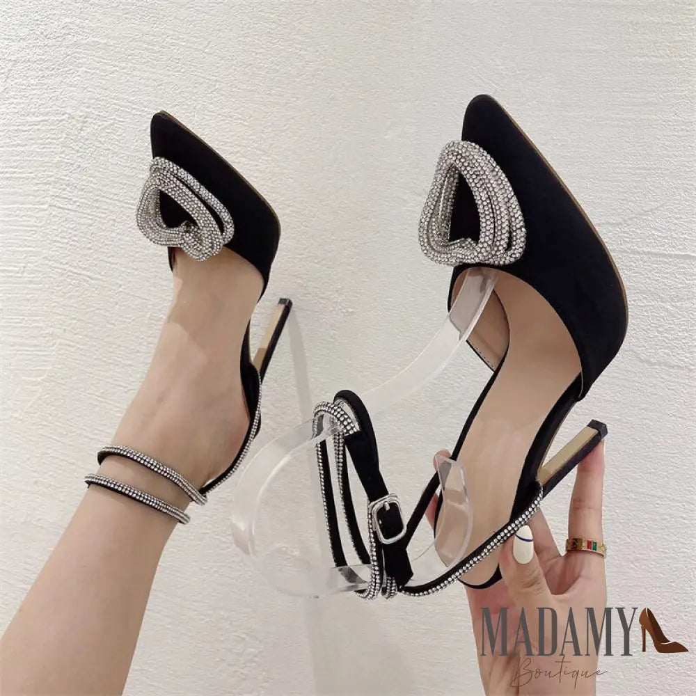 Scarpin Madamy Heart Sapato