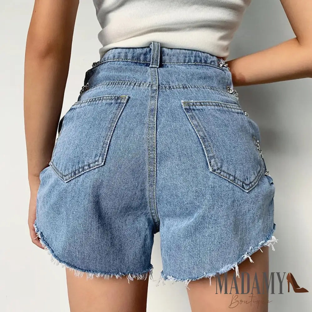 Short Madamy Chains Short